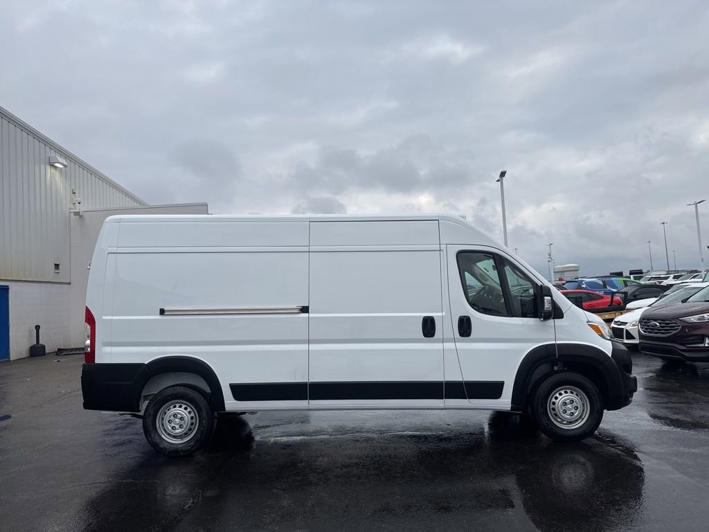 Used 2024 RAM ProMaster 2500 image 8