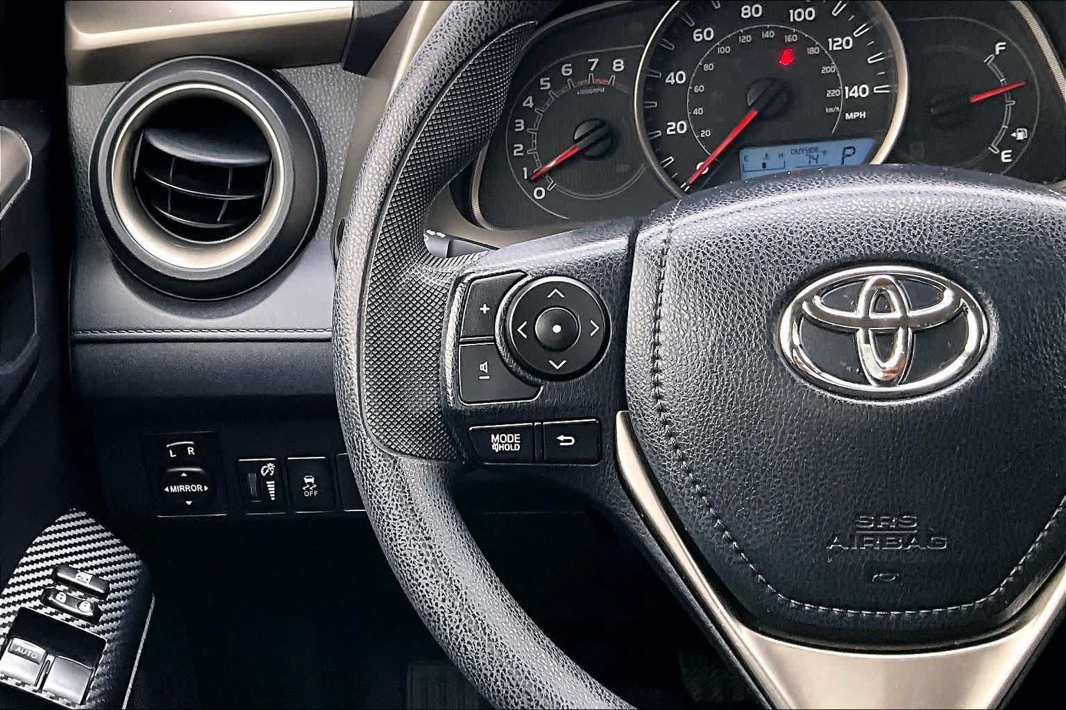 Used 2015 Toyota RAV4 LE FWD image 22