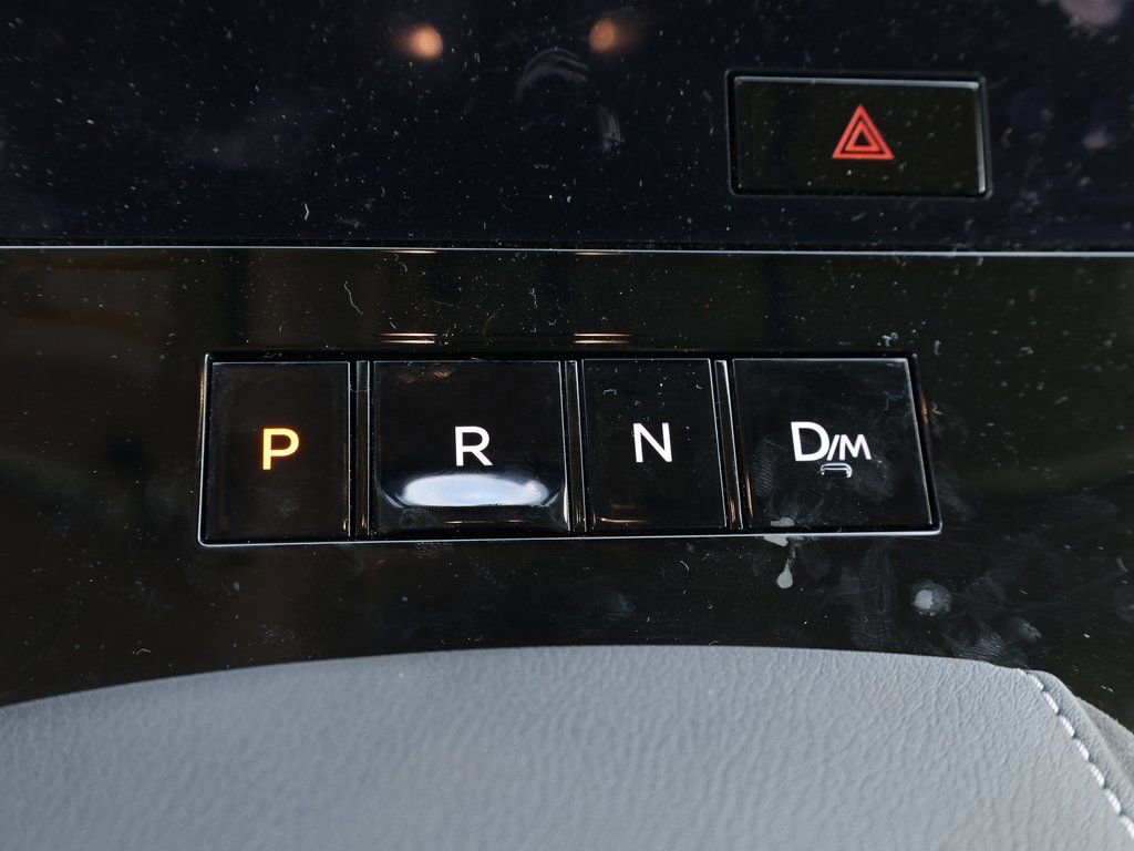 Certified 2025 INFINITI QX80 Luxe image 32