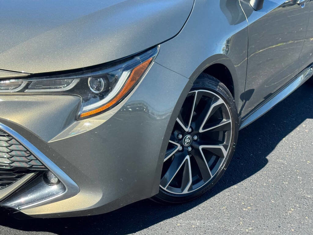 Used 2019 Toyota Corolla XSE image 26