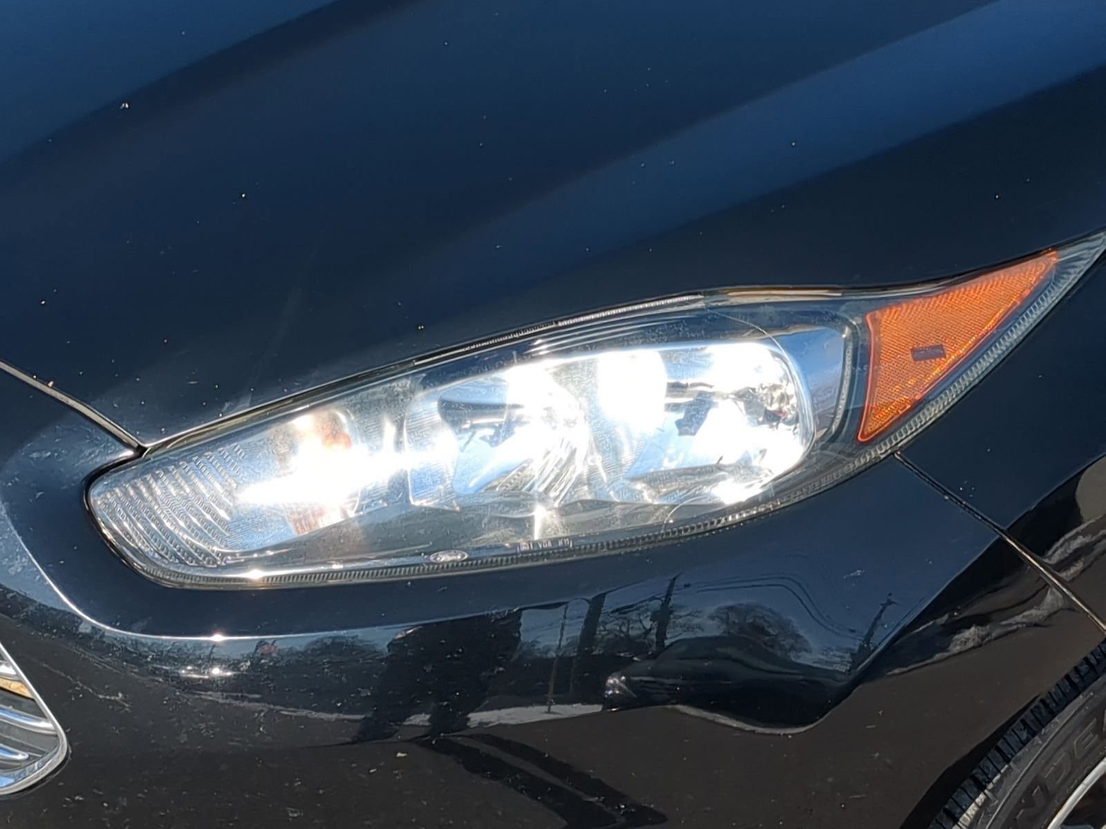 Certified 2018 Ford Fiesta SE image 13