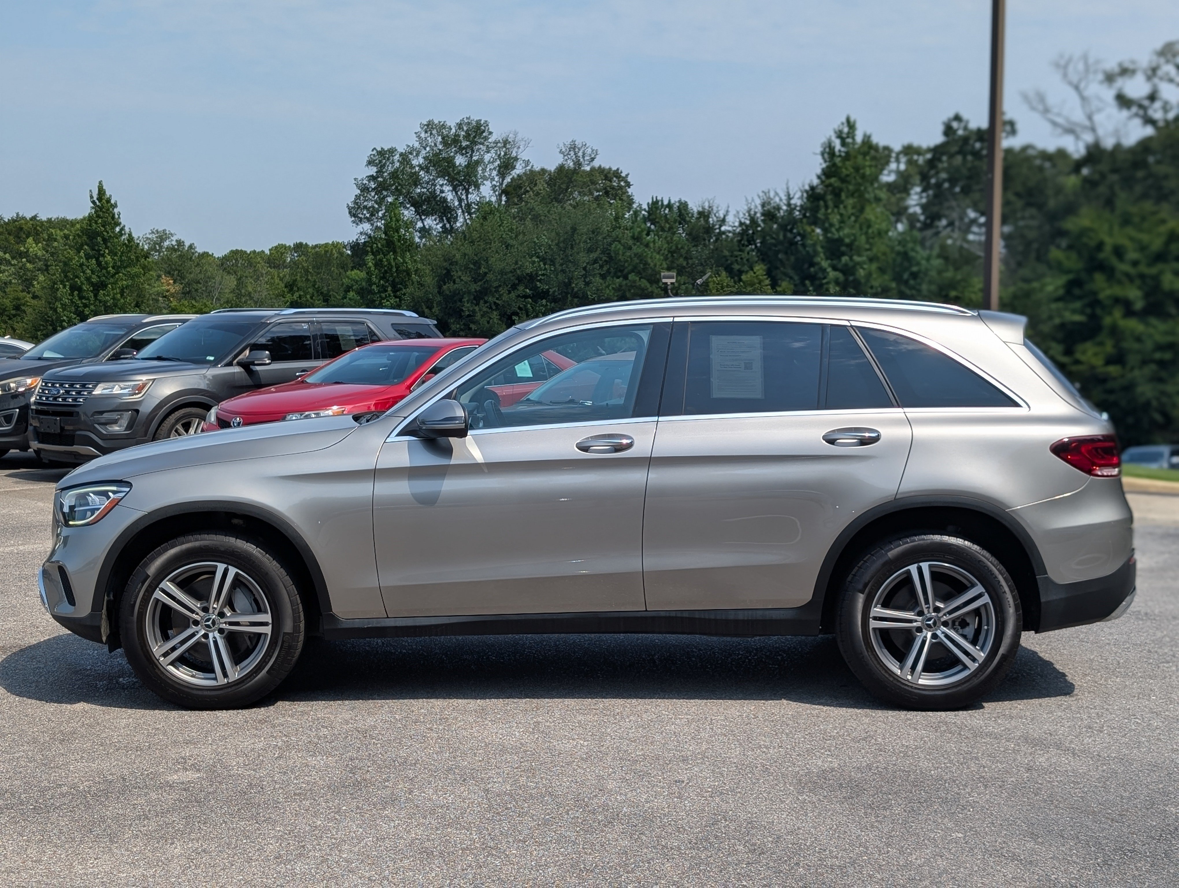 Used 2020 Mercedes-Benz GLC 300 image 6