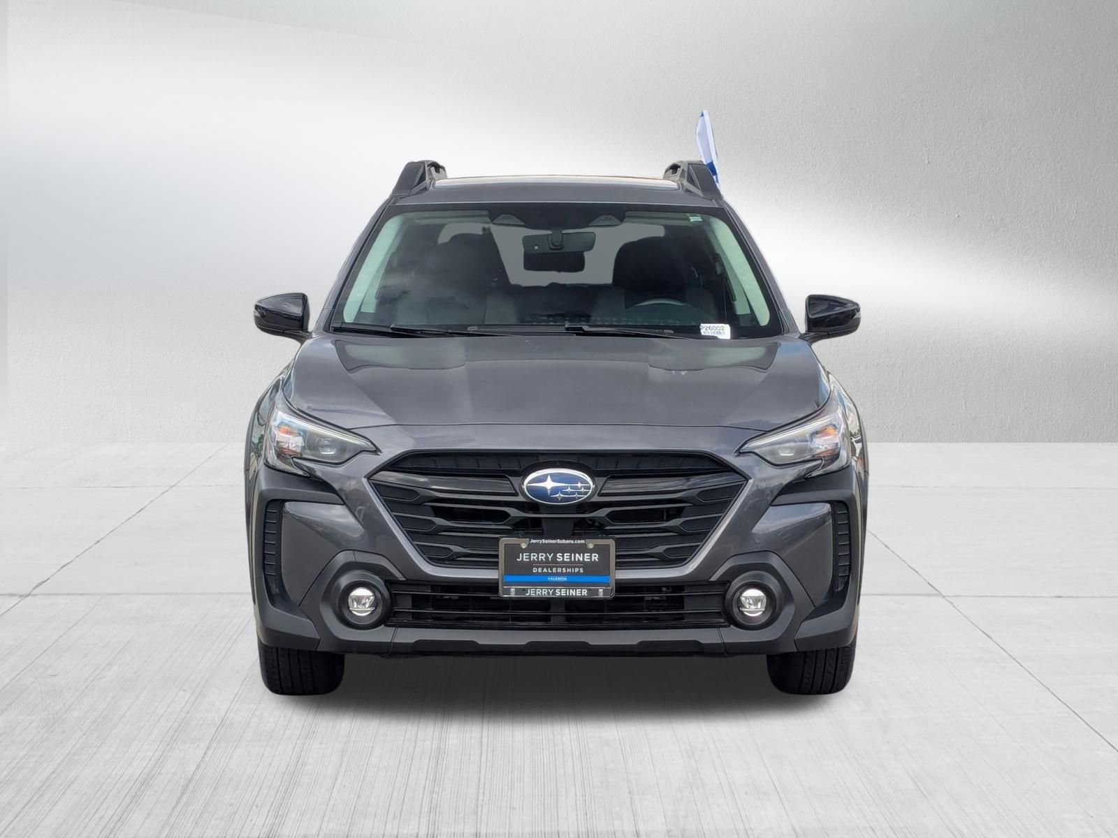 Used 2025 Subaru Outback Onyx Edition image 8