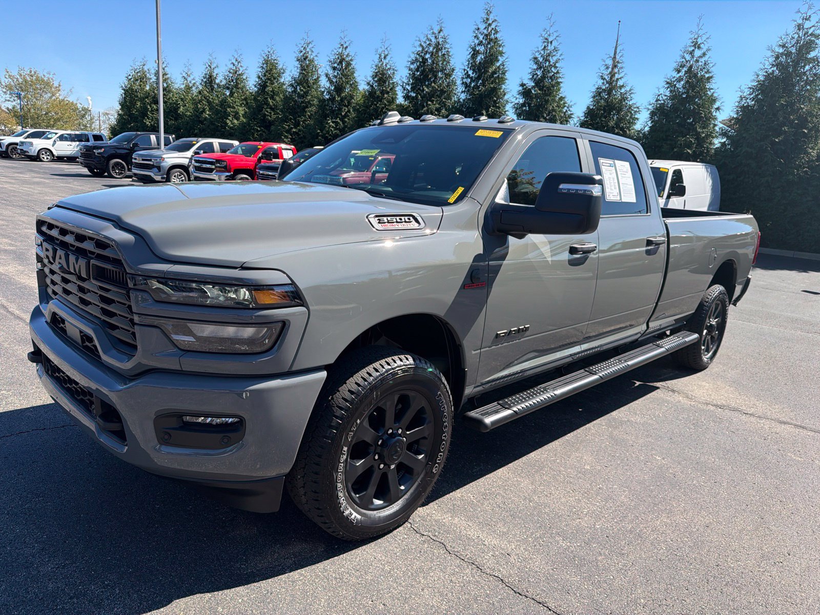 Used 2026 RAM 3500 Big Horn AWD/4WD image 9