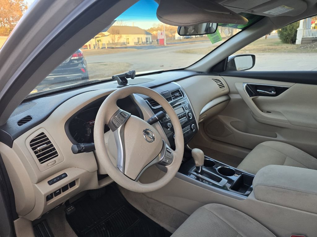 Used 2014 Nissan Altima 2.5 S image 13