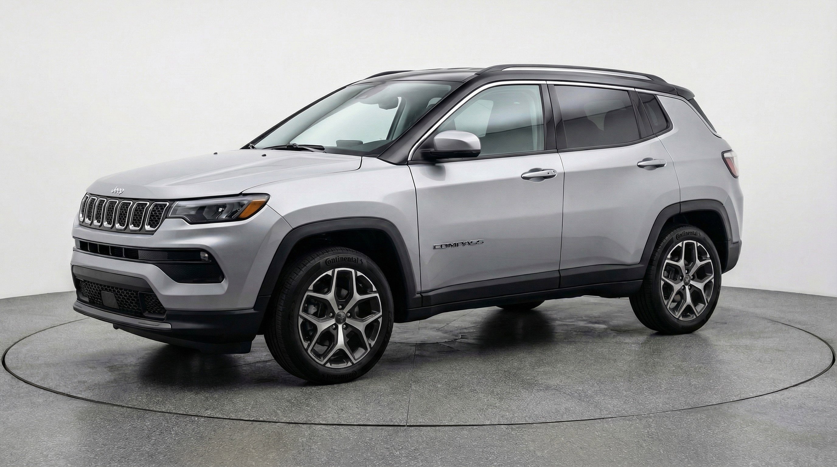Used 2025 Jeep Compass Limited AWD/4WD image 3