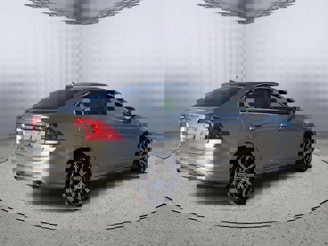 Used 2016 Volvo S60 T5 Premier image 8