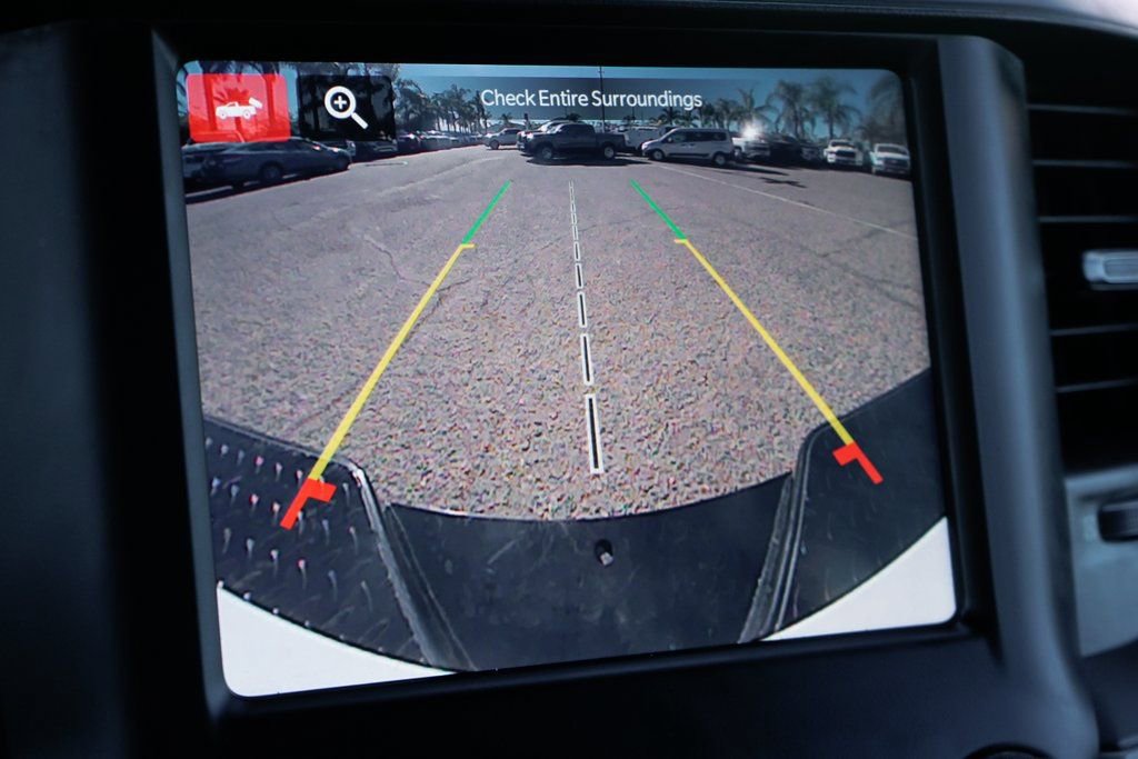 Used 2024 RAM 2500 Tradesman w/ Chrome Appearance Group image 29