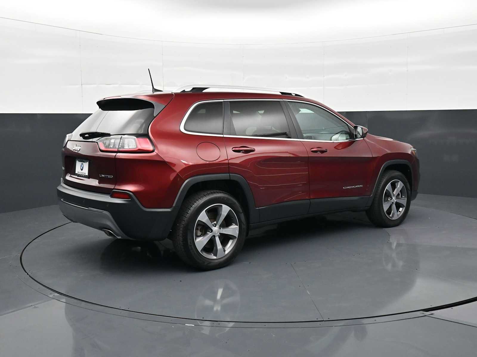 Used 2020 Jeep Cherokee Limited AWD/4WD image 5