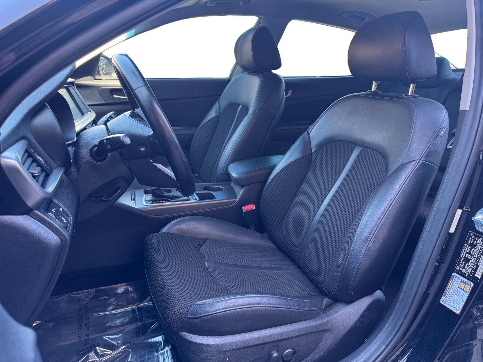 Used 2019 Kia Optima S FWD image 9