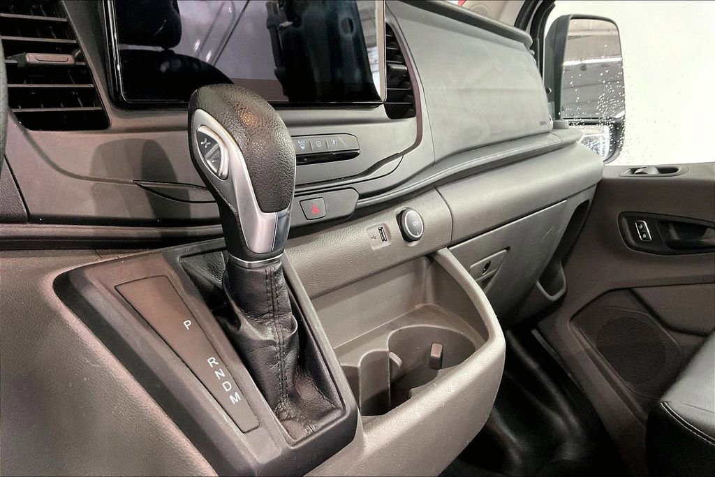 Used 2023 Ford Transit 150 Low Roof RWD image 20