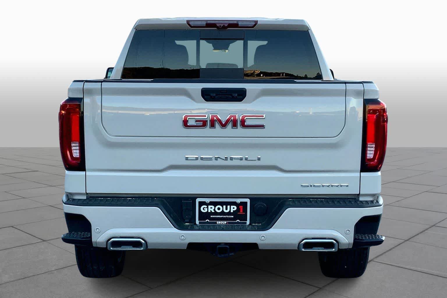Used 2026 GMC Sierra 1500 Denali AWD/4WD image 4