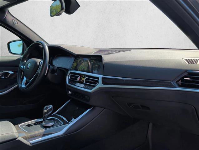 Used 2021 BMW 330i xDrive Sedan w/ Premium Package AWD/4WD image 24