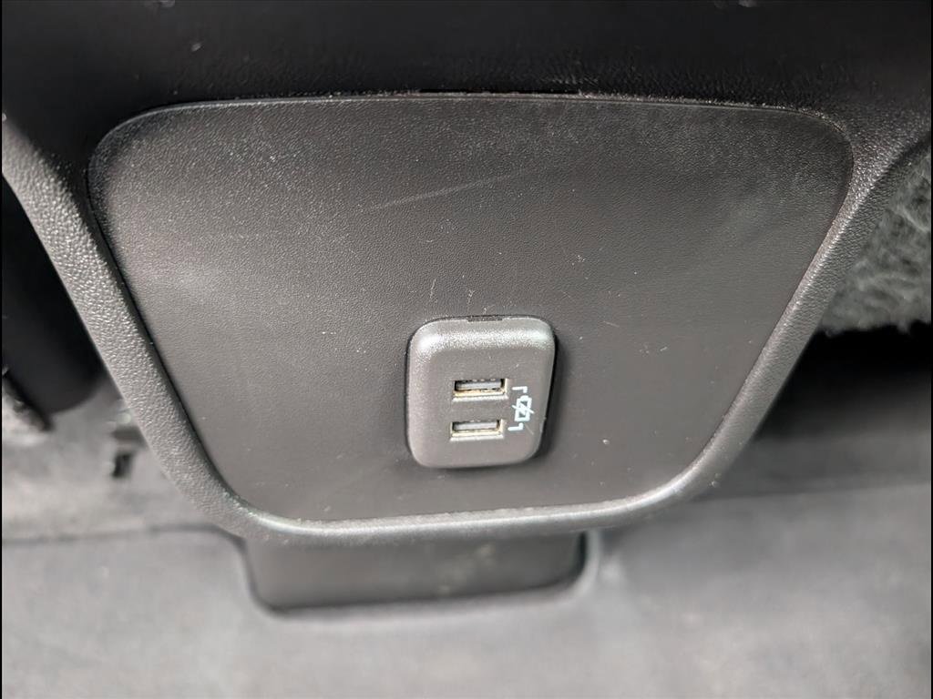 Used 2022 Chevrolet Equinox RS image 18