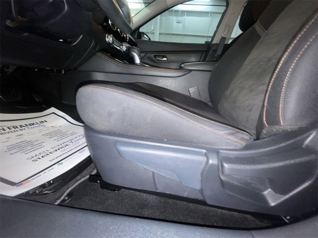 Used 2021 Nissan Sentra SR image 12