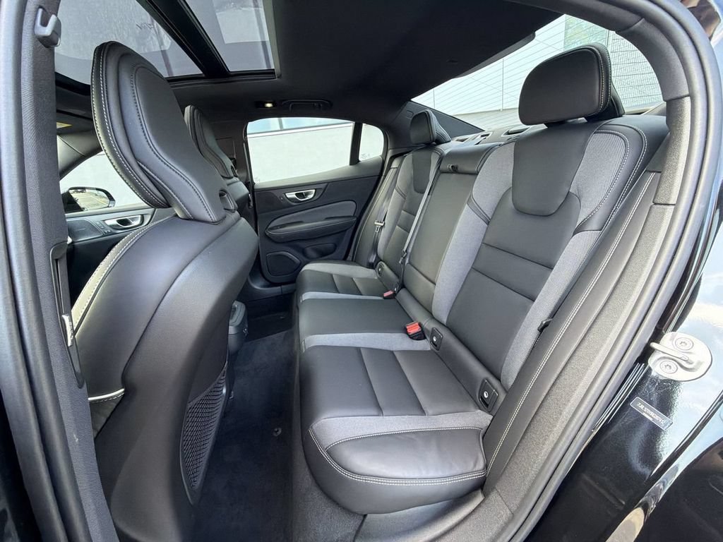Certified 2024 Volvo S60 B5 Plus w/ Climate Package AWD/4WD image 23