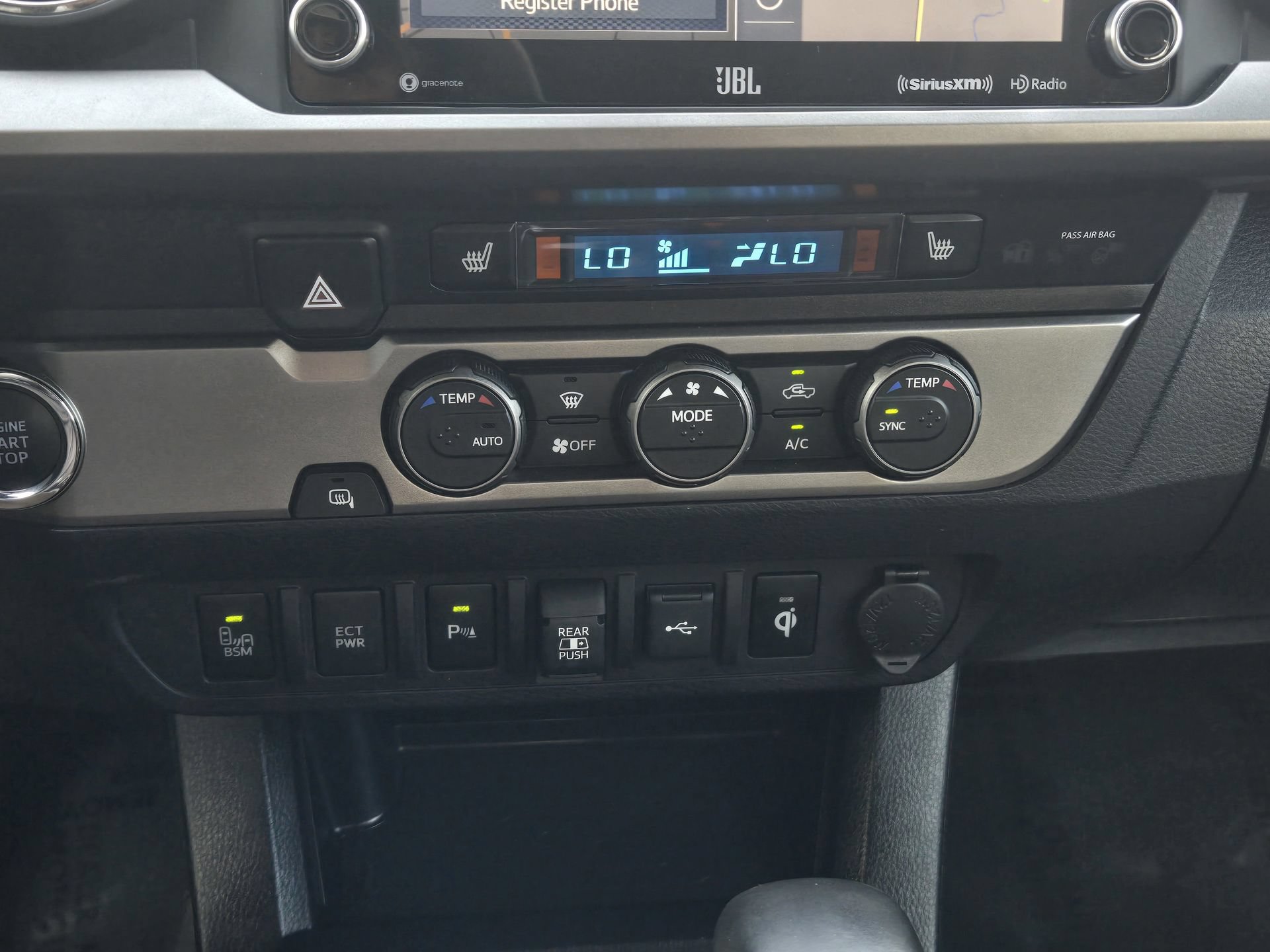 Used 2021 Toyota Tacoma Limited RWD image 20