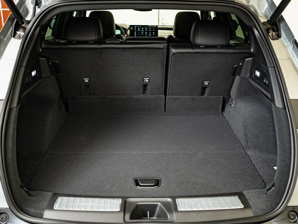 Certified 2024 Acura ZDX A-Spec image 18