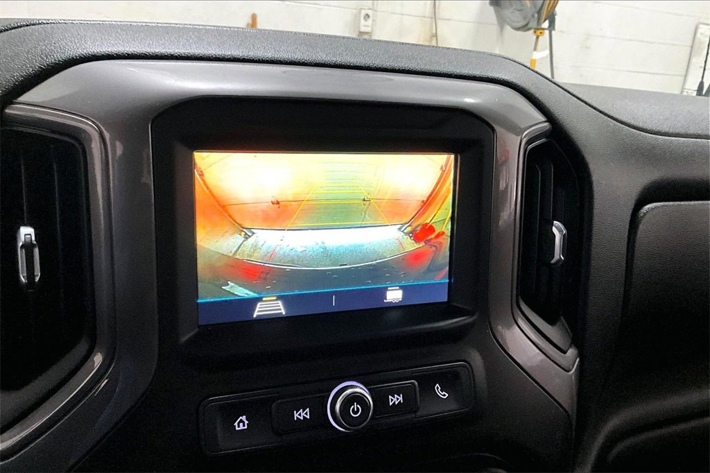 Used 2019 Chevrolet Silverado 1500 Custom image 14