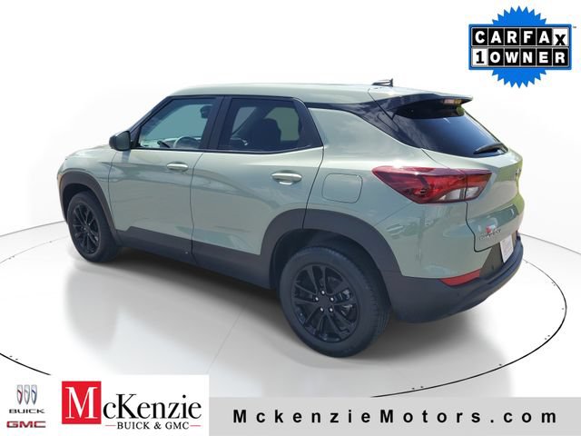Used 2025 Chevrolet TrailBlazer LS w/ LS Convenience Package FWD image 3