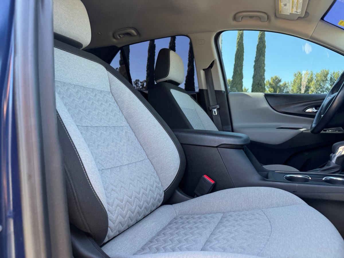 Used 2022 Chevrolet Equinox LT AWD/4WD image 19
