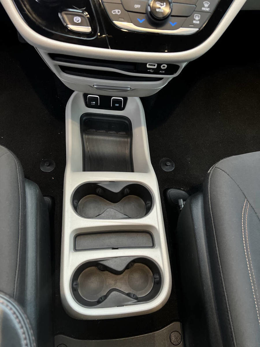 Used 2017 Chrysler Pacifica Touring image 14