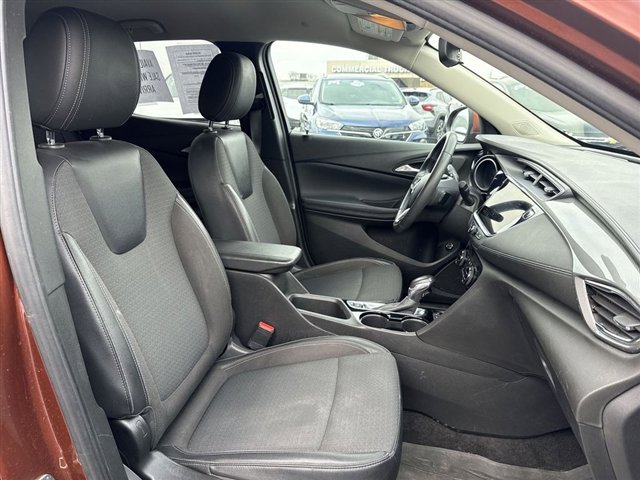 Used 2021 Buick Encore GX Select image 28