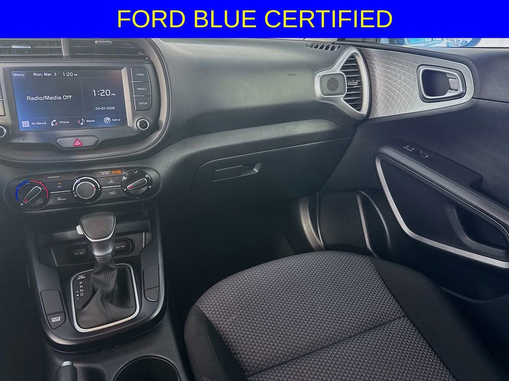 Used 2025 Kia Soul LX w/ LX Technology Package image 20
