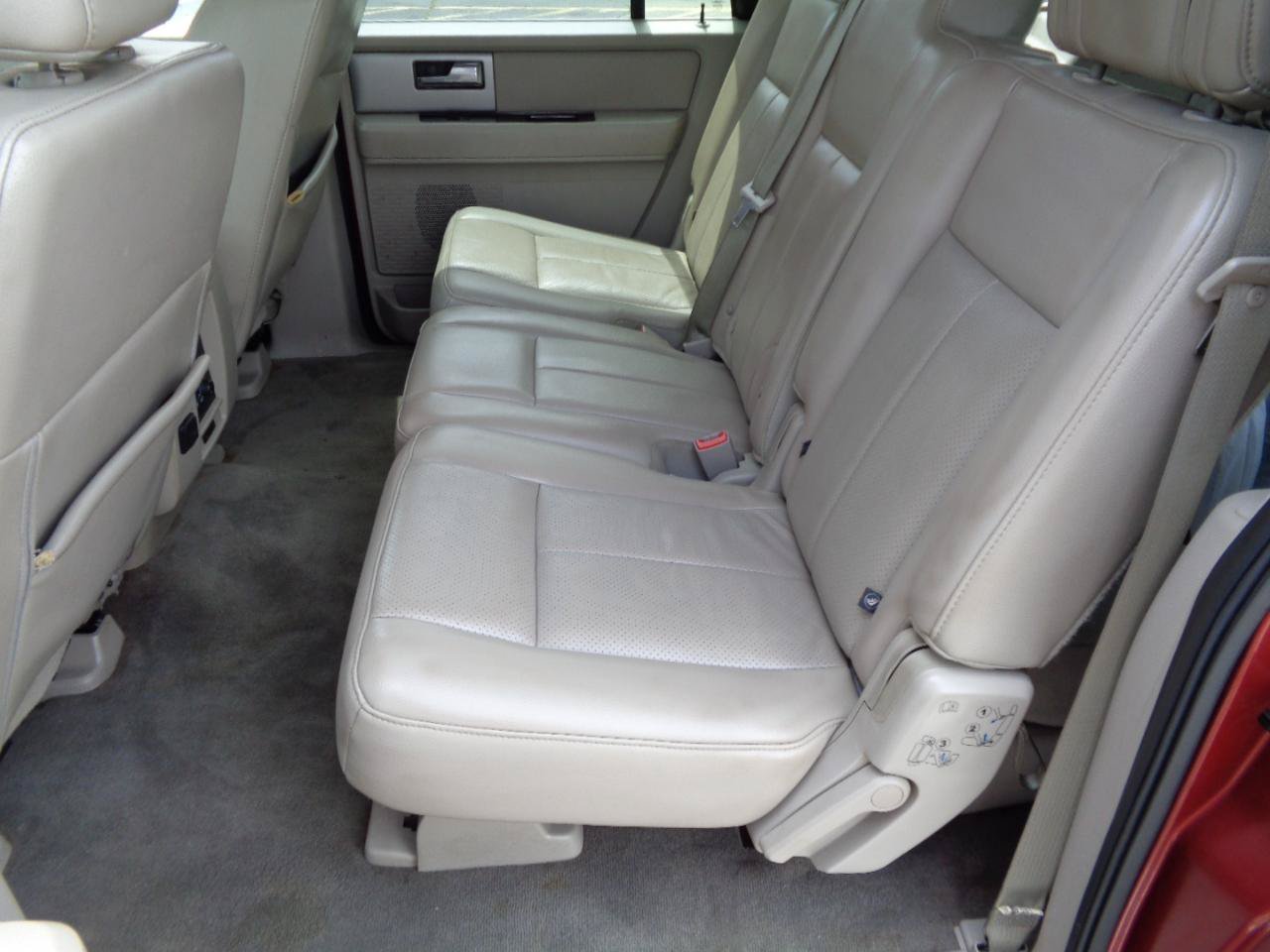 Used 2013 Ford Expedition EL Limited AWD/4WD image 6