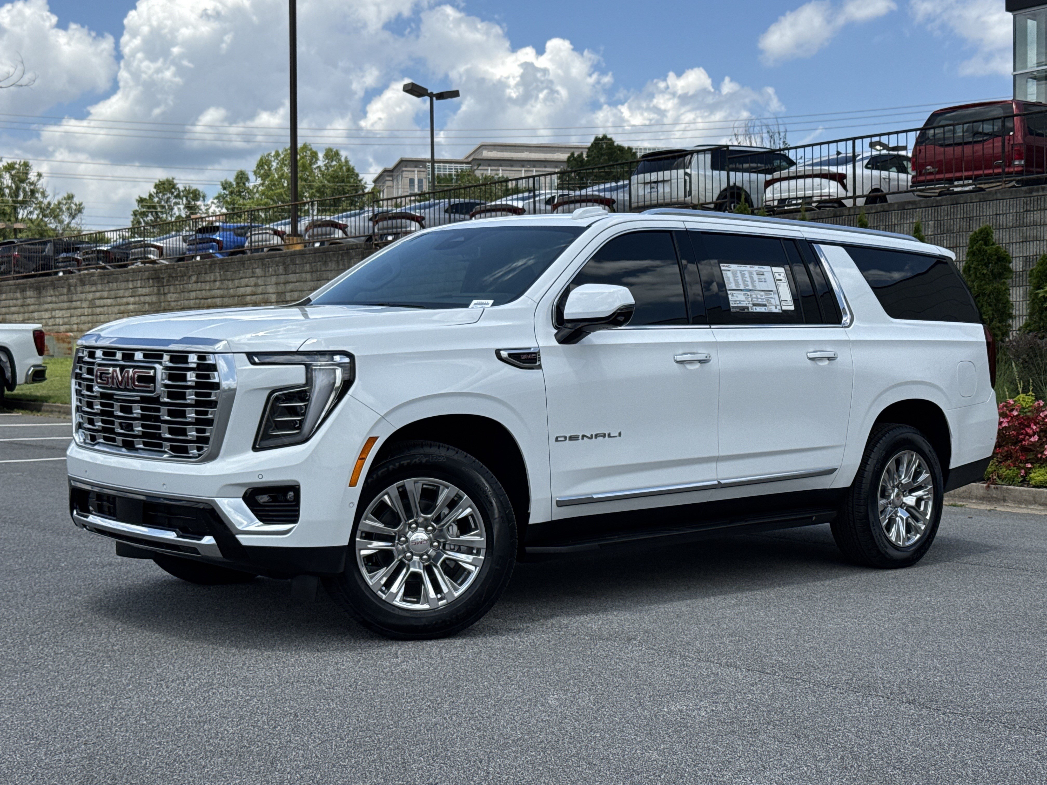 New 2026 GMC Yukon XL Denali AWD/4WD image 5