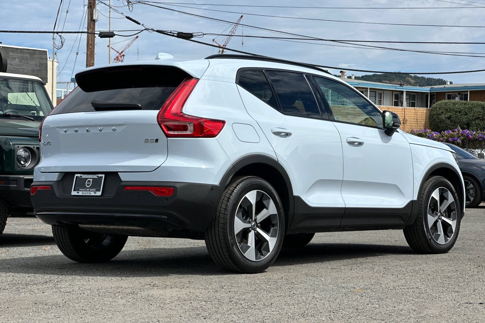 Used 2026 Volvo XC40 B5 Plus w/ Protection Package Premier AWD/4WD image 2