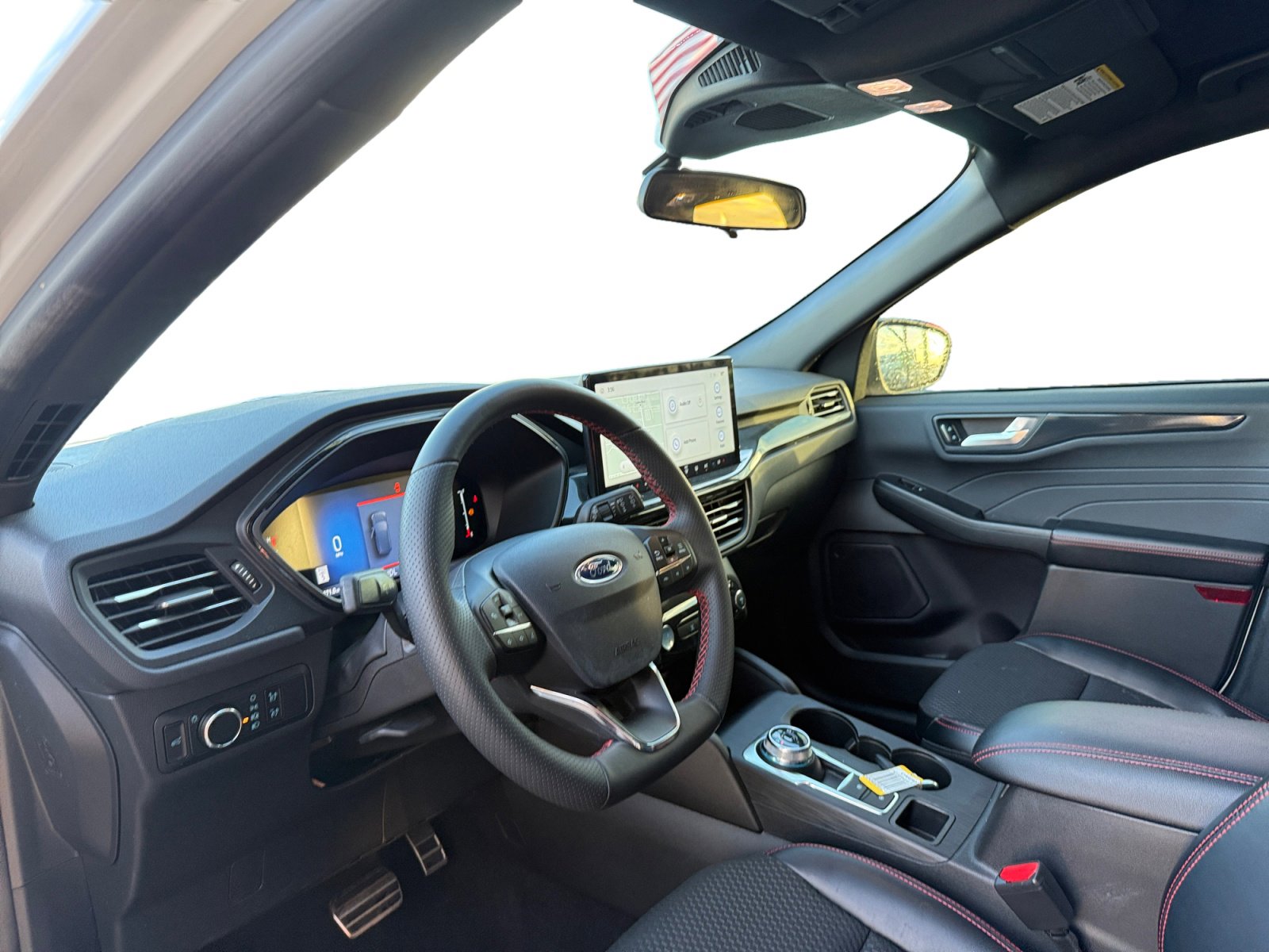 Used 2024 Ford Escape ST-Line w/ Tech Pack #1 image 9
