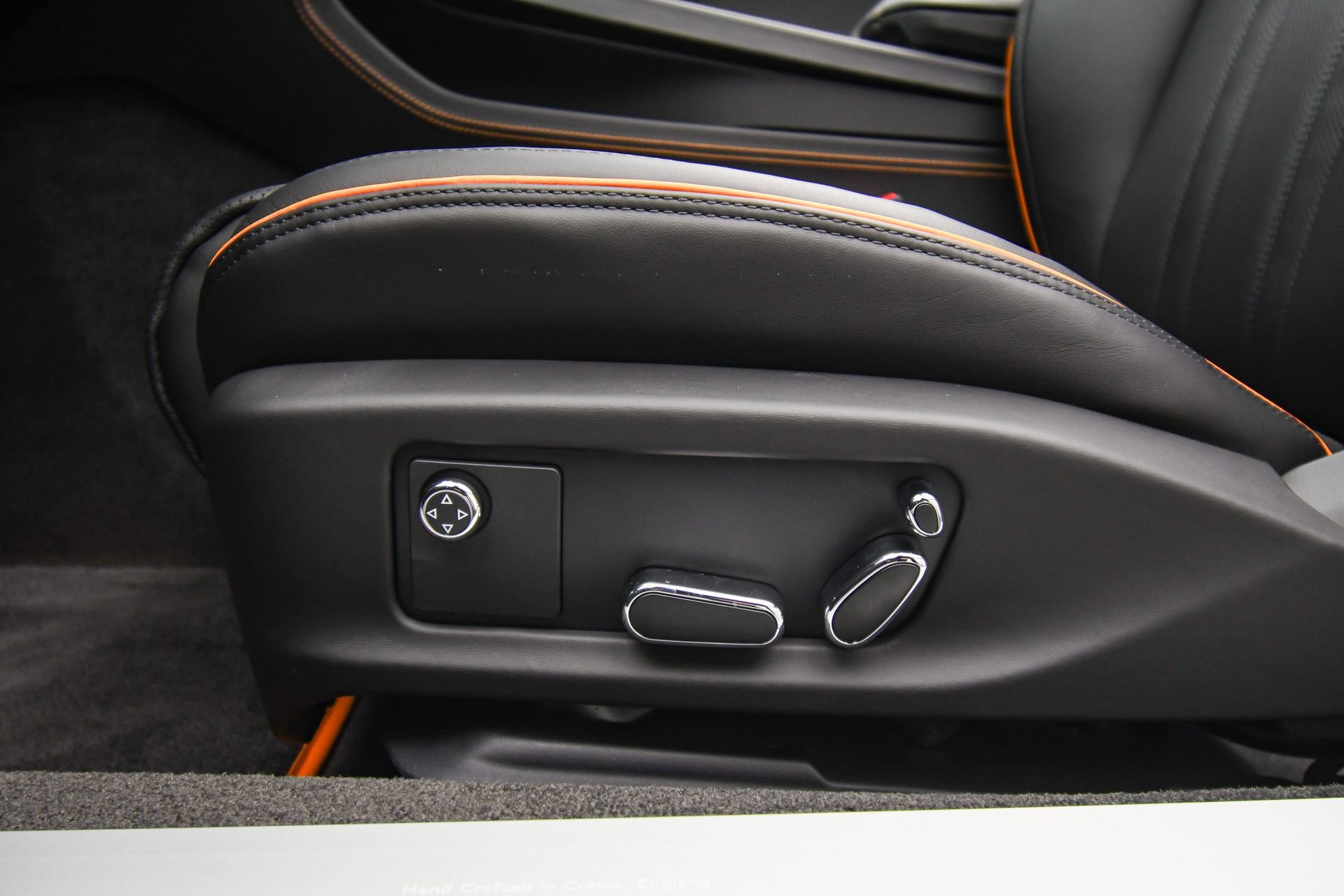 New 2026 Bentley Continental GTC AWD/4WD image 39