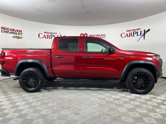 Used 2023 Chevrolet Colorado Trail Boss w/ Technology Package AWD/4WD image 8