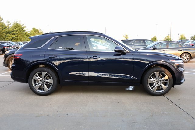 New 2025 Genesis GV70 3.5T Sport image 4
