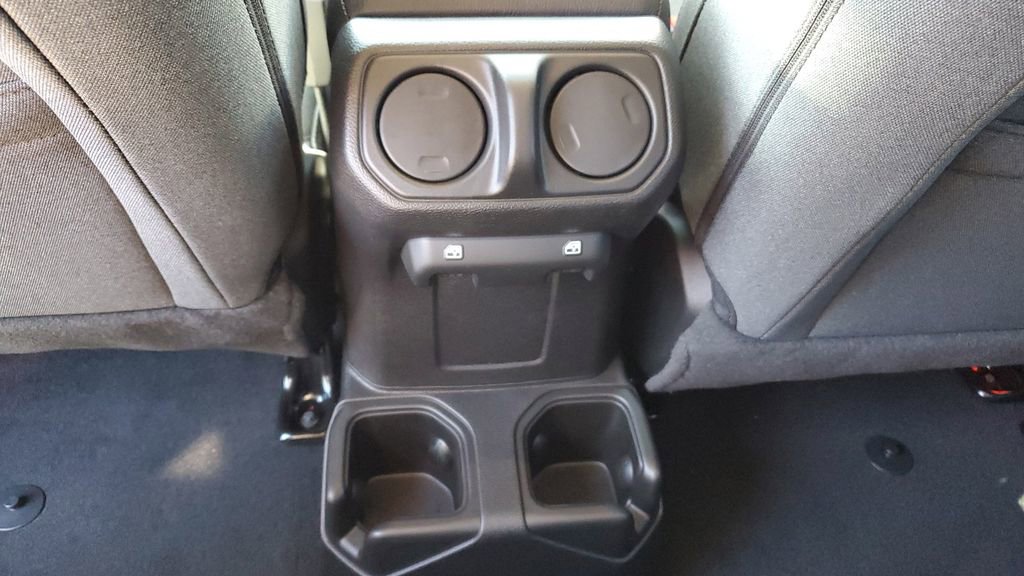 New 2026 Jeep Gladiator Sport image 12