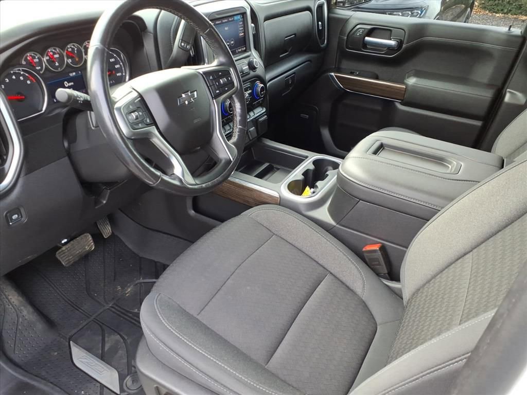 Used 2020 Chevrolet Silverado 1500 RST image 13