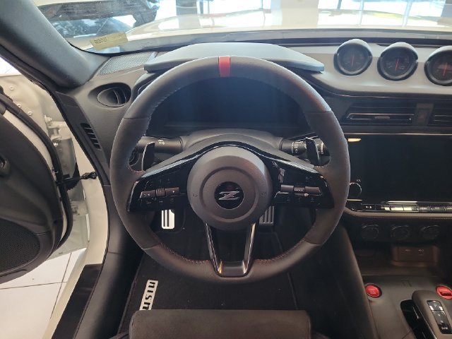 New 2027 Nissan Z NISMO w/ Essentials Package (NISMO) RWD image 30