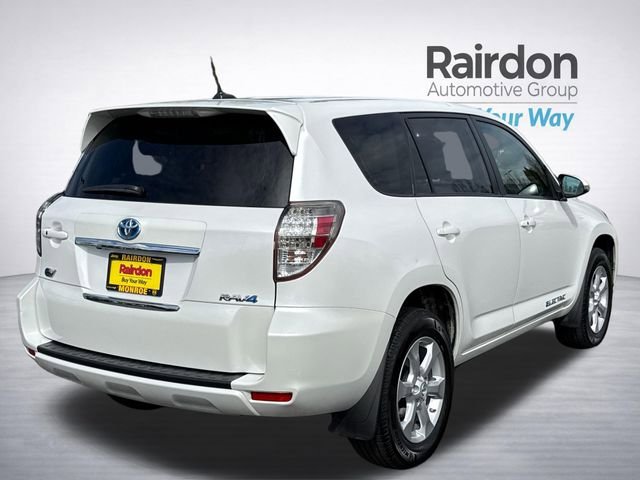 Used 2014 Toyota RAV4 EV FWD image 6