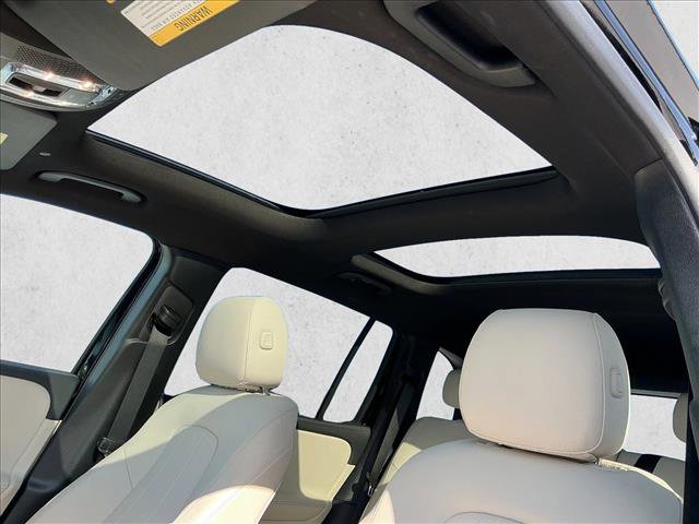 Certified 2025 Mercedes-Benz GLB 250 4MATIC image 13