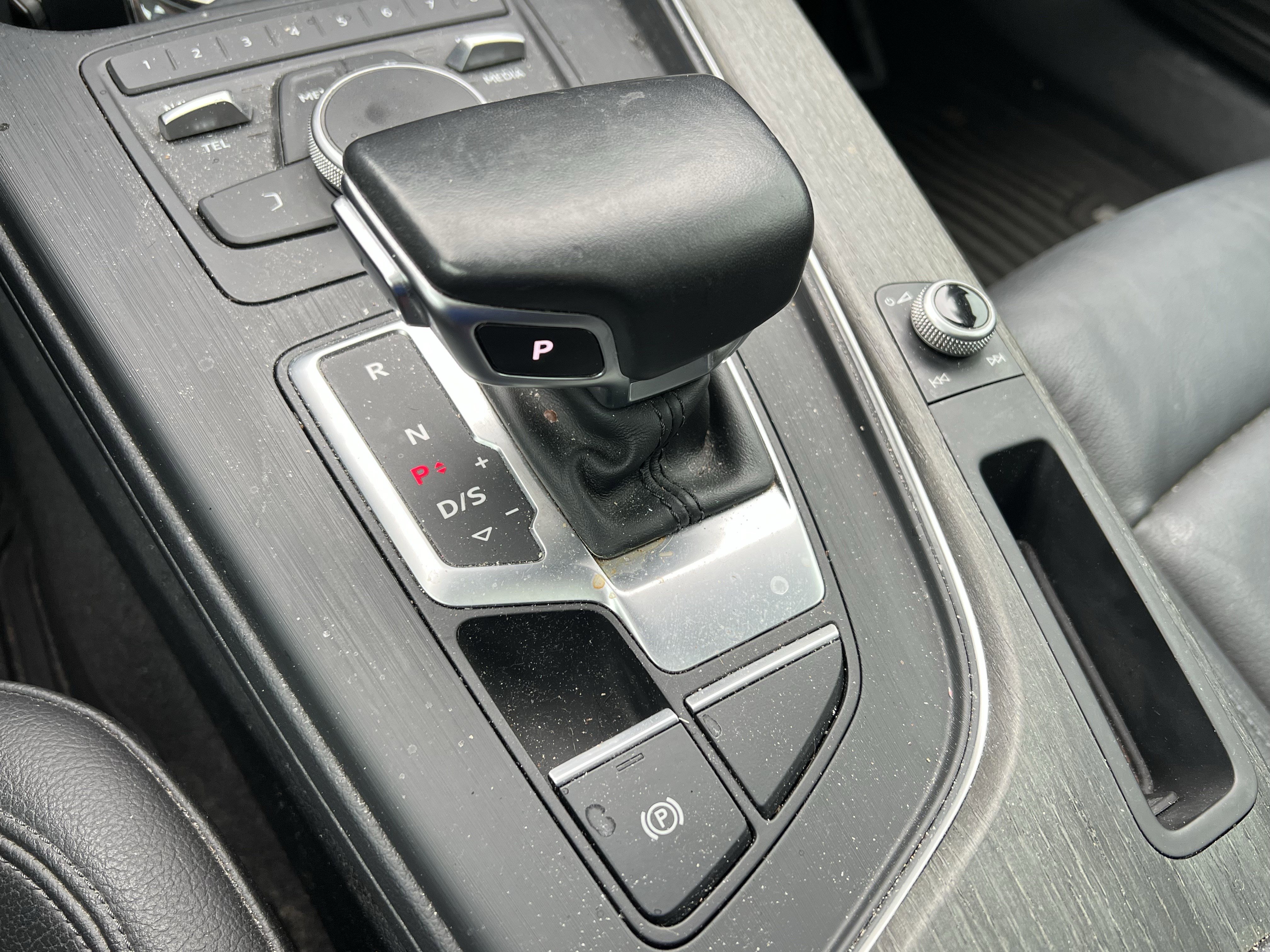 Used 2019 Audi A4 2.0T Premium FWD image 26