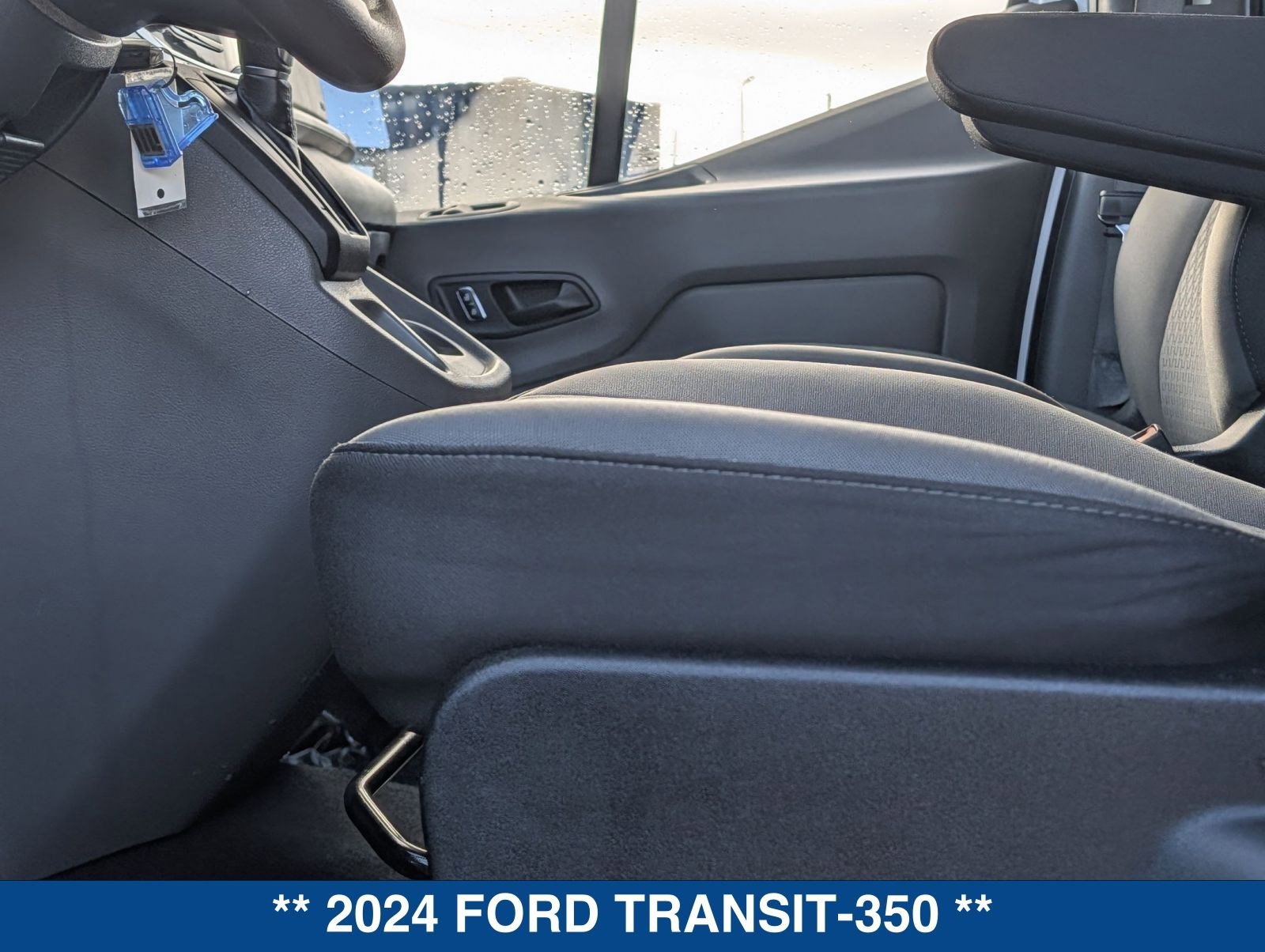 Certified 2024 Ford Transit 350 XLT image 19