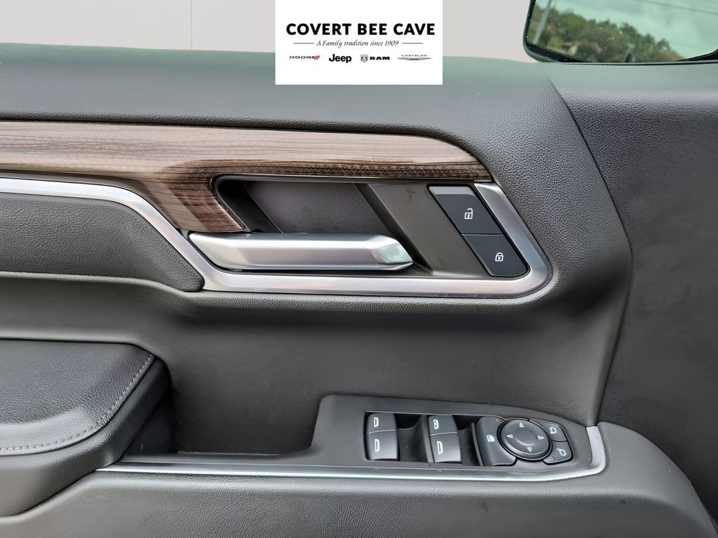 Used 2024 Chevrolet Silverado 1500 RST image 28