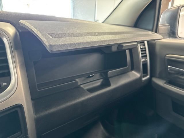 Used 2019 RAM 1500 Warlock w/ Electronics Group AWD/4WD image 42