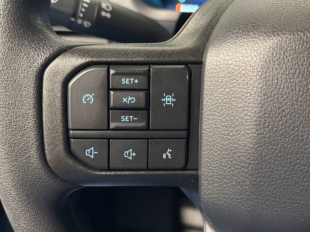 Used 2025 Ford F150 XL w/ Equipment Group 103A High AWD/4WD image 9