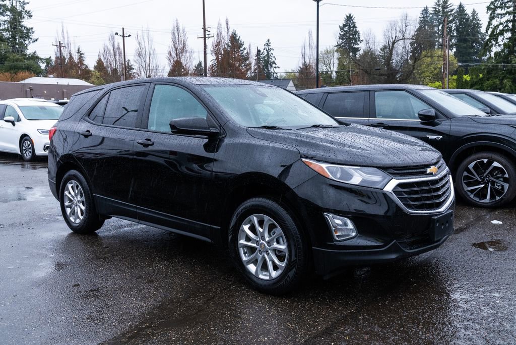 Used 2021 Chevrolet Equinox LS w/ LS Convenience Package