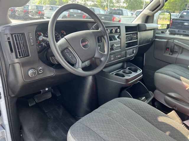 Used 2025 GMC Savana 2500 w/ Driver Convenience Package RWD image 19