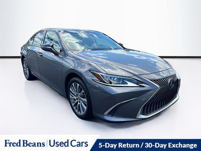 Used 2021 Lexus ES 300h w/ Premium Package