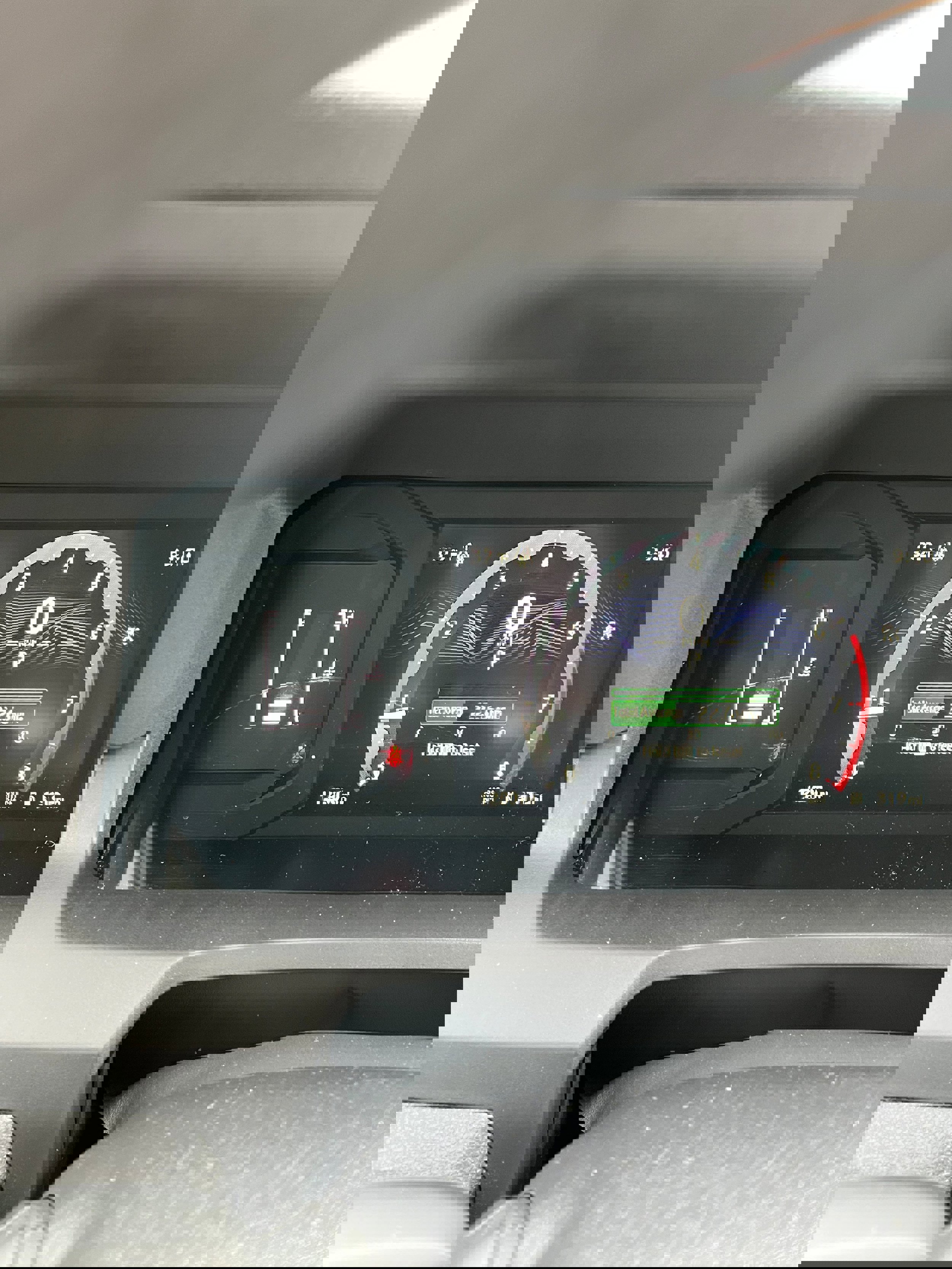 Certified 2025 Toyota Tacoma SR5 image 8