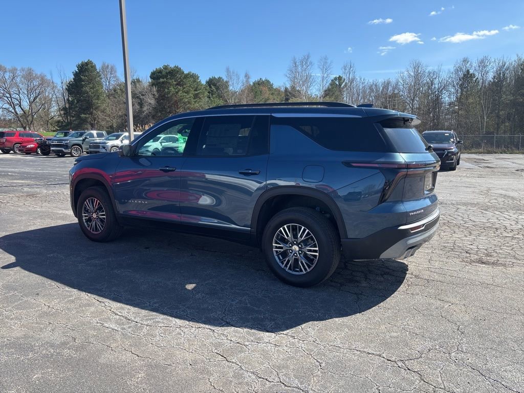 New 2026 Chevrolet Traverse LT w/ Driver Confidence Package image 7